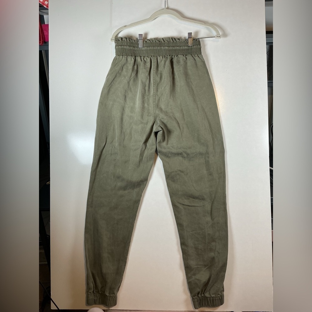 Abercrombie & Fitch Men's Khaki Joggers A0327